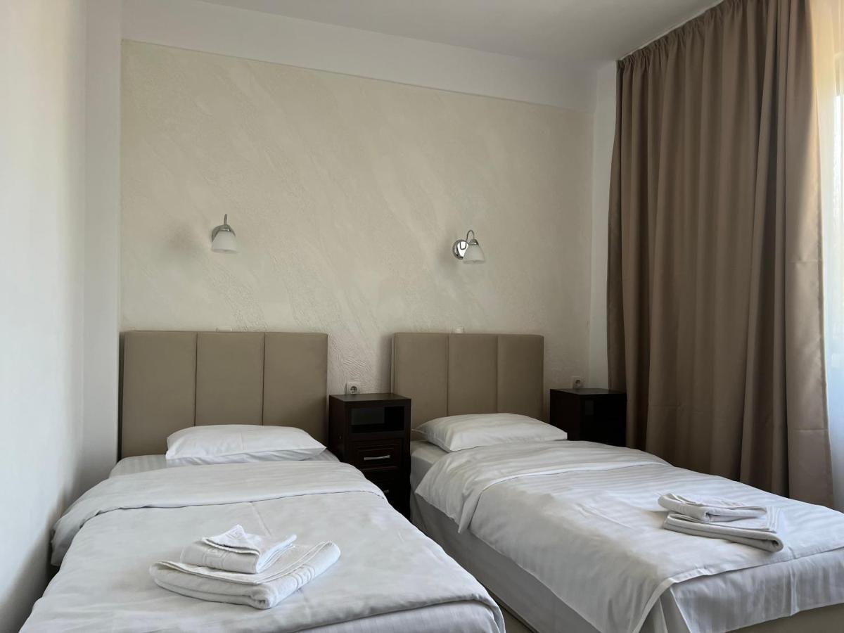 Hotel Mara Brăila Kültér fotó